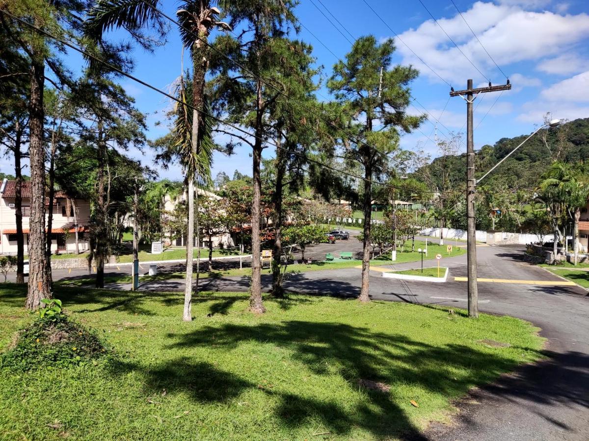 Apartamento Ate 10 Pessoas Na Enseada Guaruja Em Condominio Clube Praia Piscinas Salao Jogos Quadra Futebol Campo Parquinho Brinquedos Wi-Fi Home Office Exteriér fotografie