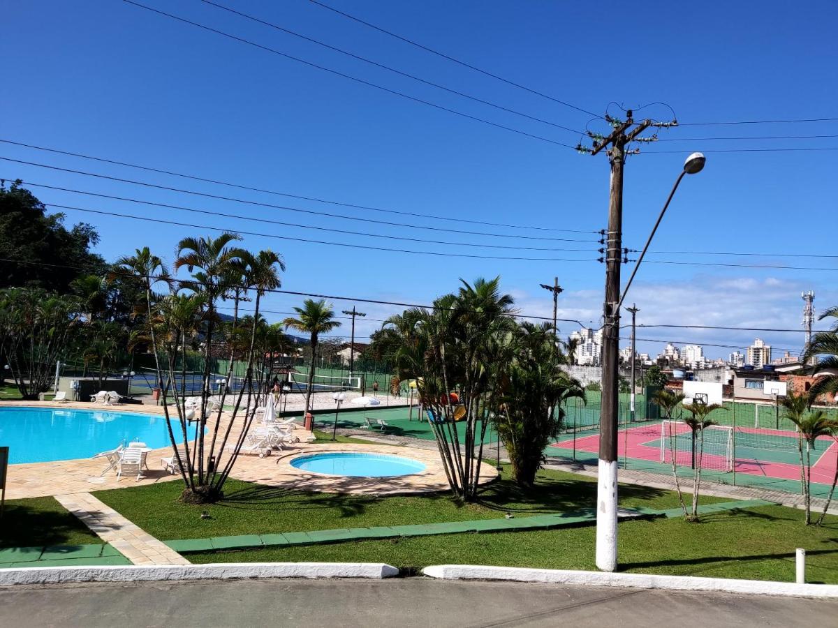 Apartamento Ate 10 Pessoas Na Enseada Guaruja Em Condominio Clube Praia Piscinas Salao Jogos Quadra Futebol Campo Parquinho Brinquedos Wi-Fi Home Office Exteriér fotografie